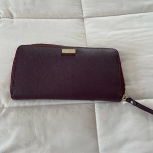 Kate Spade zipper wallet
